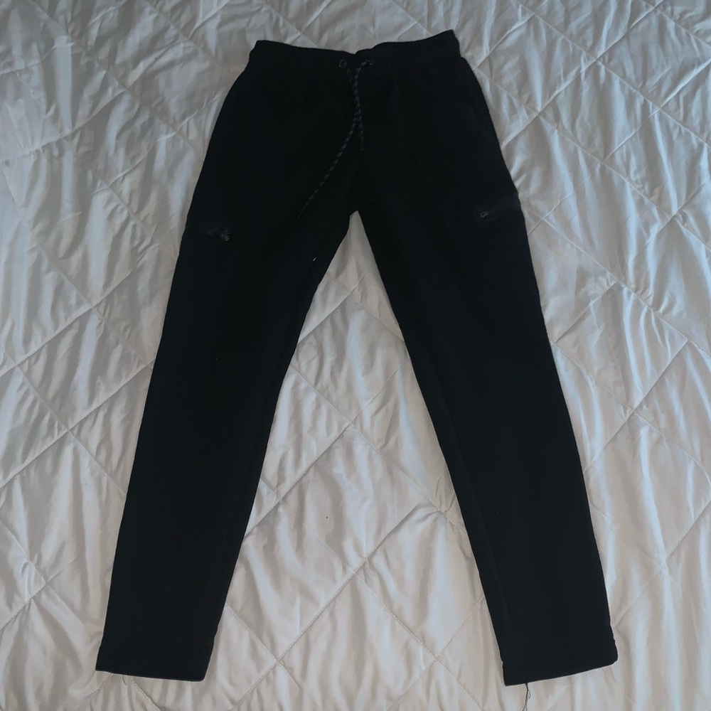 Mens black swear pants, with zipper pockets